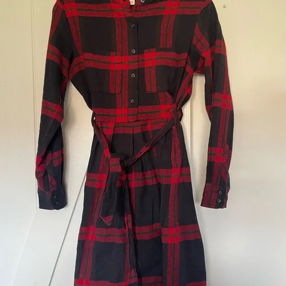 Joe Fresh Plaid Midi Dress - Picture 3 of 6